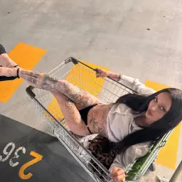 anna_zalora