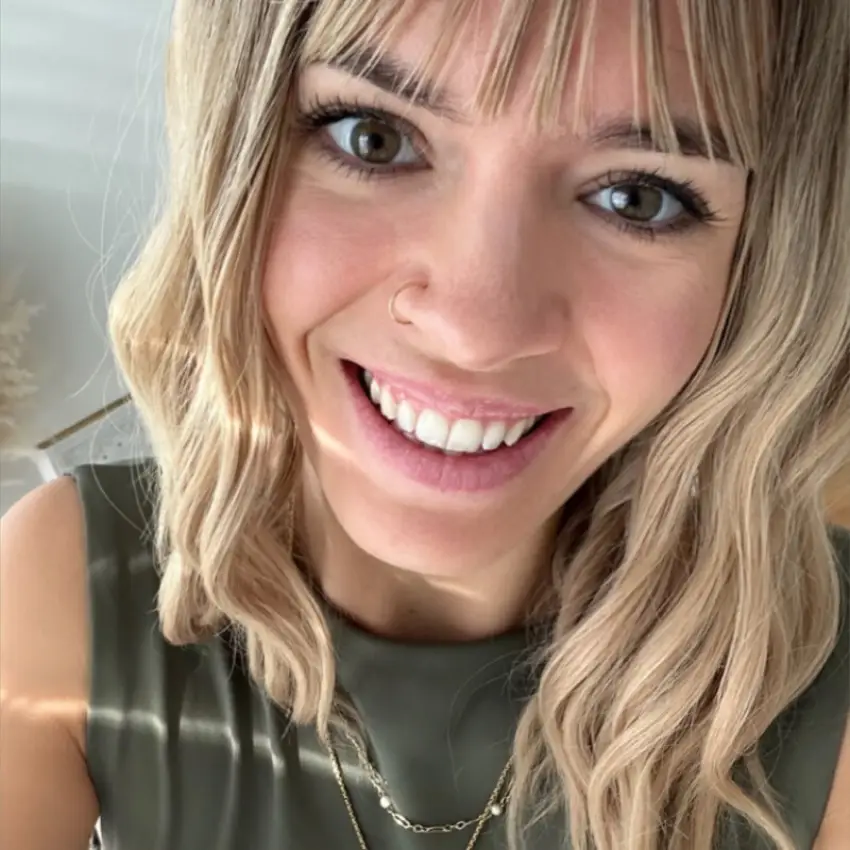 bella_blum – Spotti.net