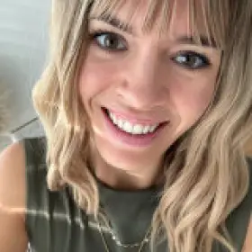 bella_blum Avatar