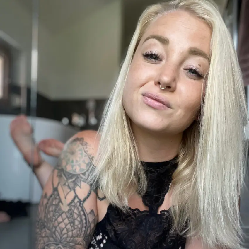 fucking_leyla_ – Spotti.net