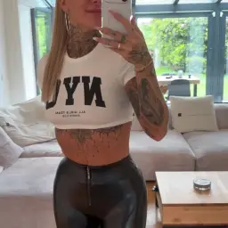 Magst du Dickmann’s?
Cremig und mit perfektem Knack. Was dachtest du gerade? 🍫
Schau dir das Video an und verrat mir, wie schlimm dein Kopfkino war... 😉