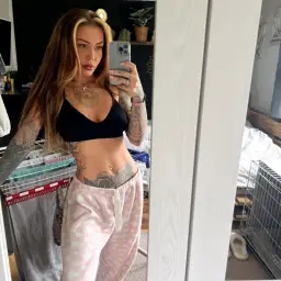 😋