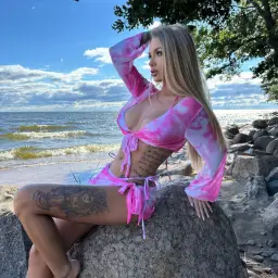 😈💋