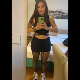 War am Wochenende Electric Love Festival , was sagt ohr zum Outfit?😋