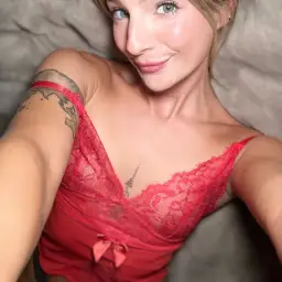 legst du dich zu mir? 🥰