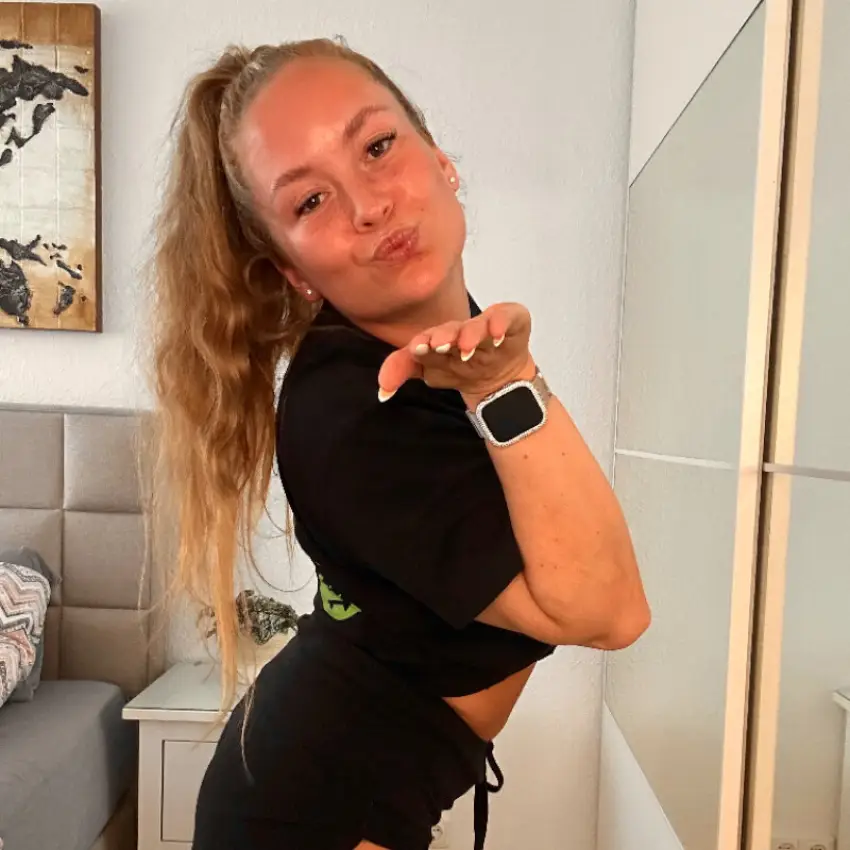 velvetmel – Spotti.net