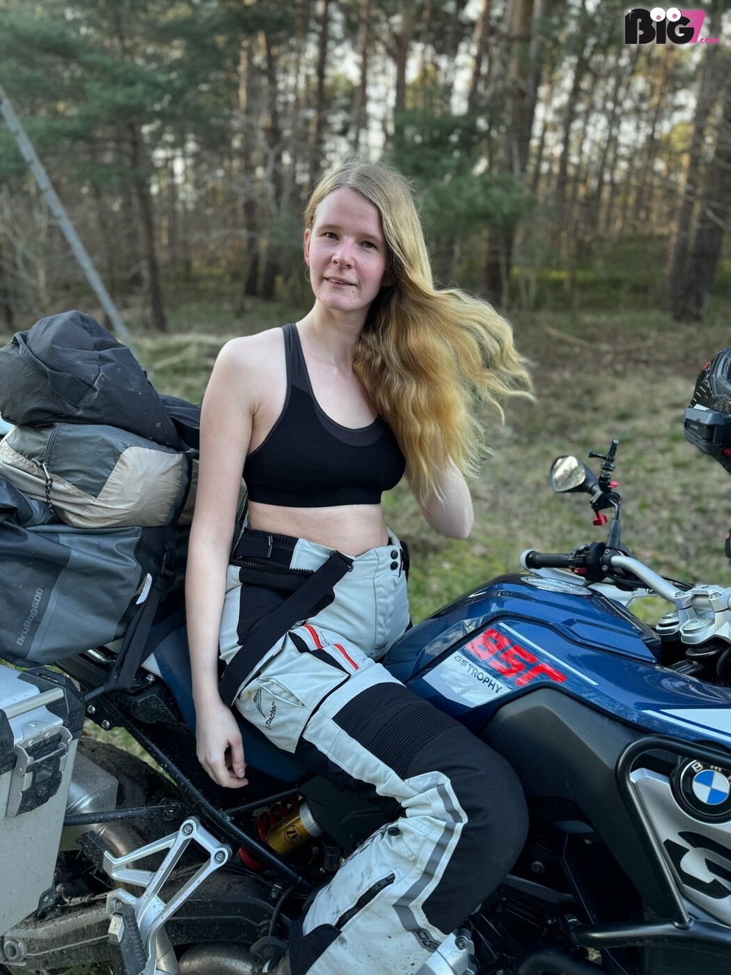 Bikergirl-97 – Spotti.net