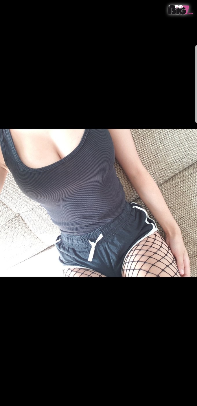 JulyKiss – Spotti.net