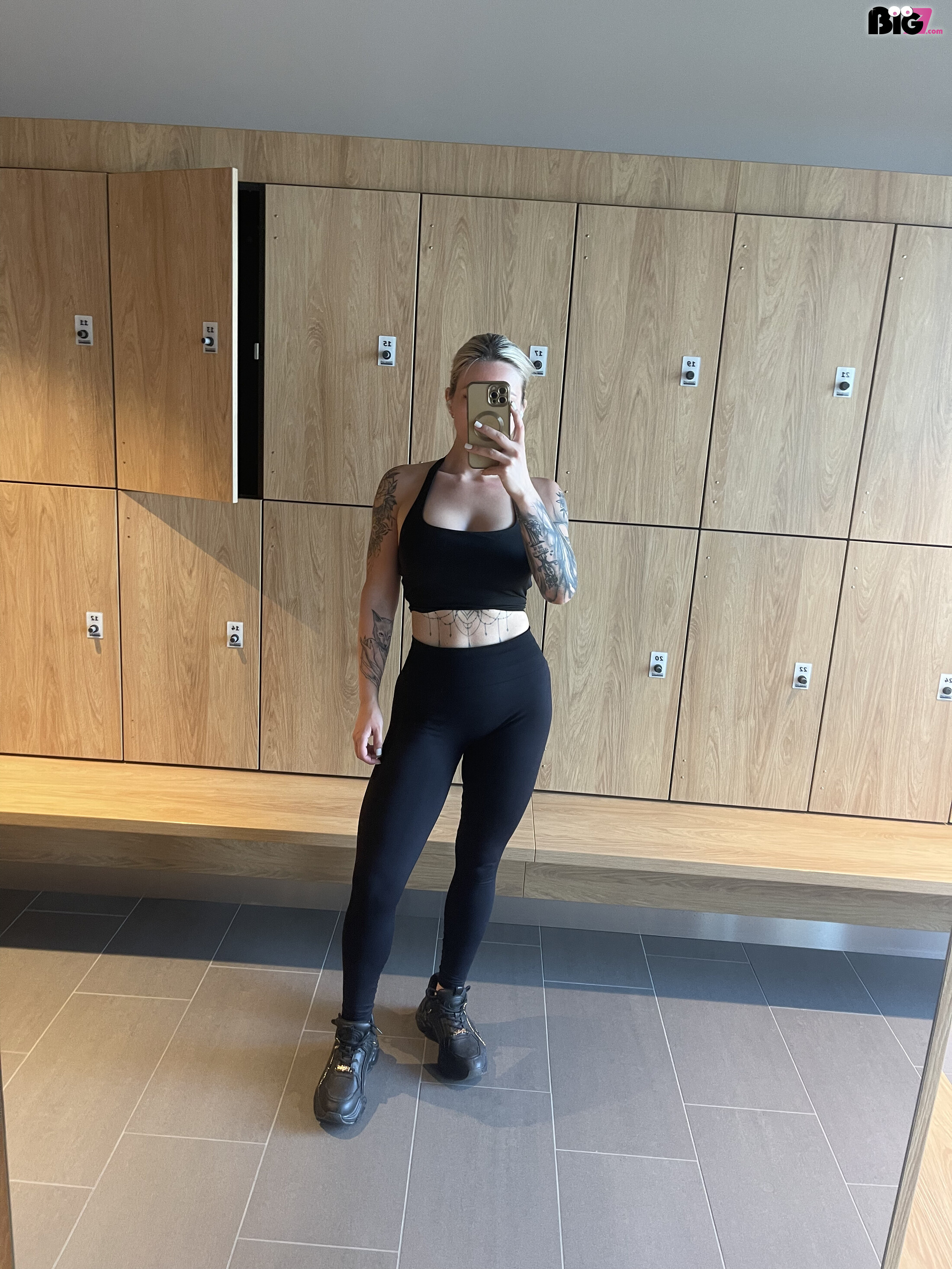 LeonieSommer – Spotti.net