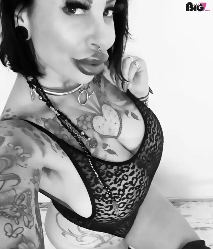 NinaVegas