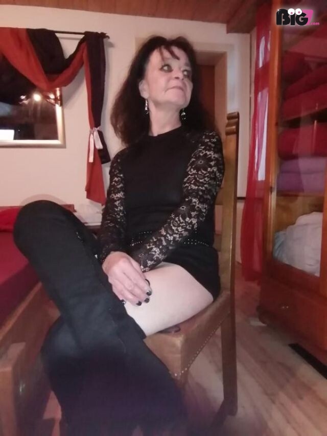SexyGinaVersaut – Spotti.net