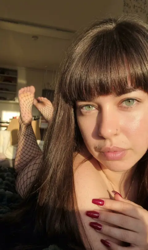 Jolien Secret – Spotti.net