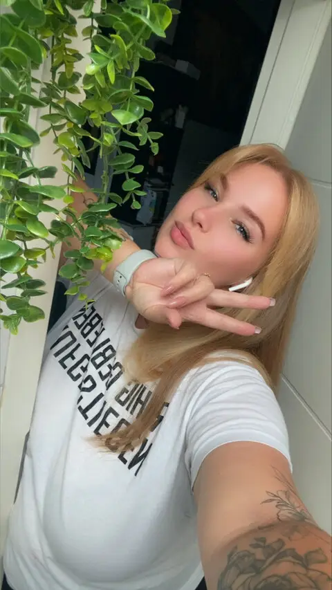 Mia Kühl – Spotti.net