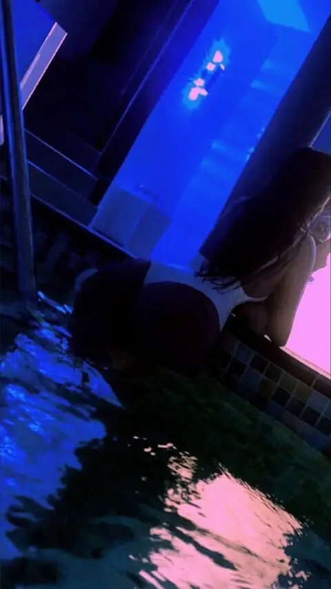 Reina 🍒 – Spotti.net