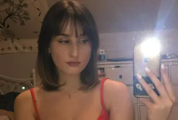oliviaa19 Livecam